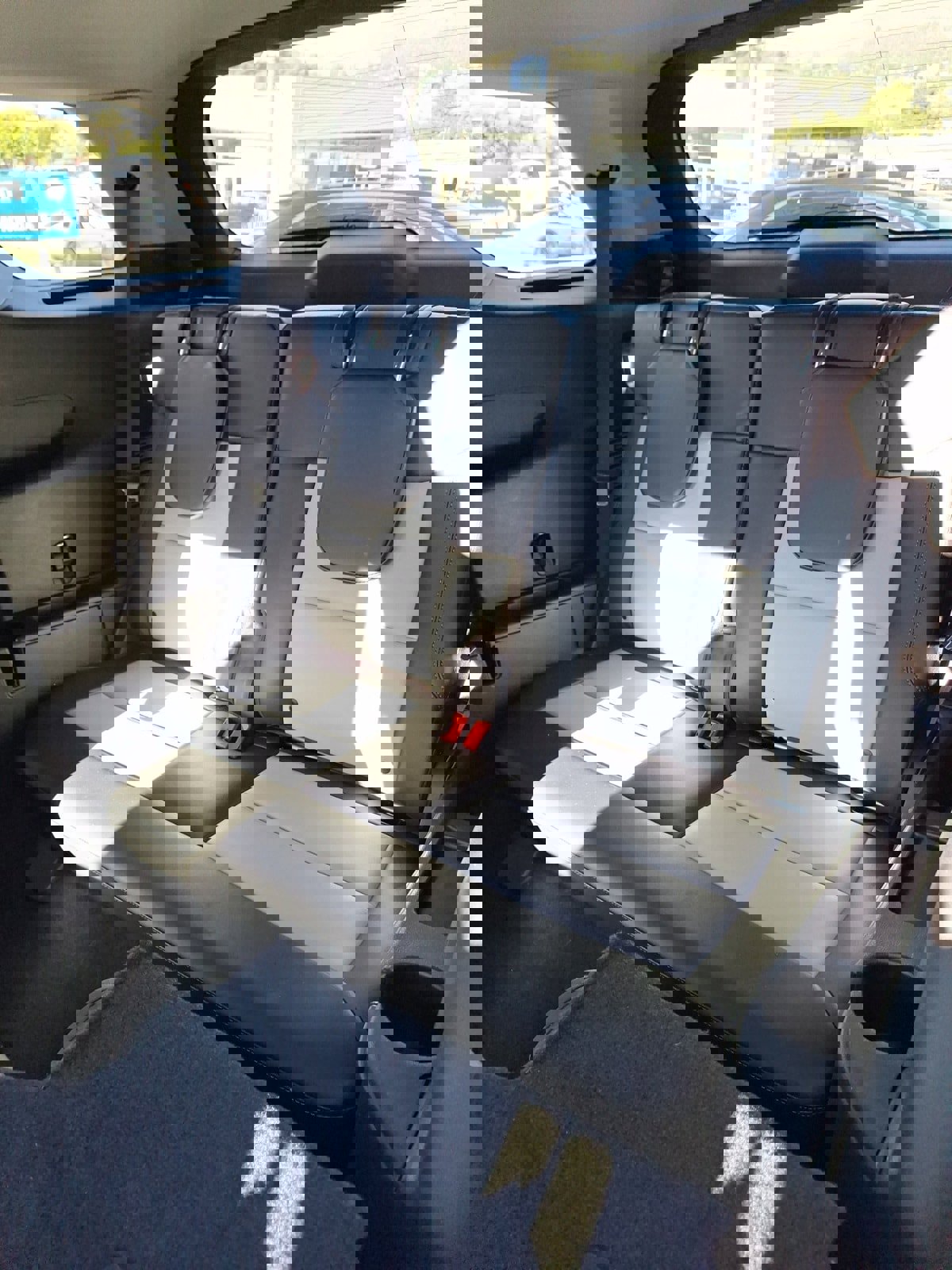 Certified 2022 Ford Explorer XLT w/ Equipment Group 202A image 14