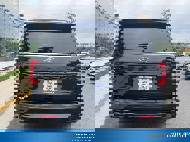 Certified 2022 Ford Expedition Max Limited image 10