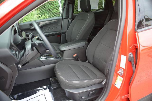 Certified 2024 Ford Escape Active w/ Tech Pack #1 AWD/4WD image 10