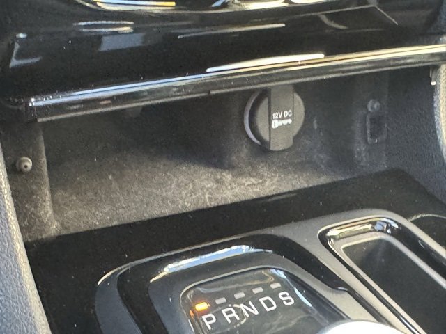 Used 2017 Chrysler 300 S w/ 300S Premium Group image 35