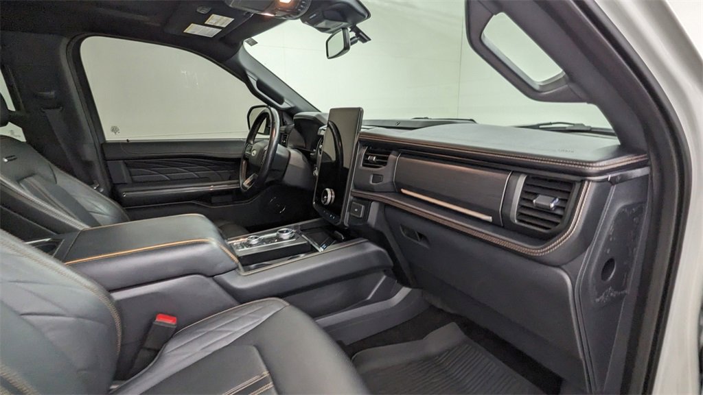 Certified 2023 Ford Expedition Platinum image 47