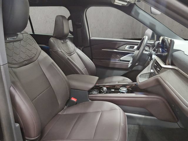 Certified 2026 Ford Explorer Platinum w/ LUX Leather Package AWD/4WD image 20