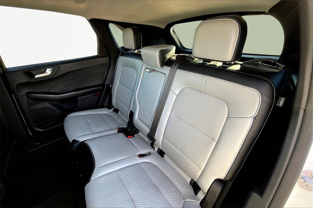 Certified 2023 Ford Escape SE image 26