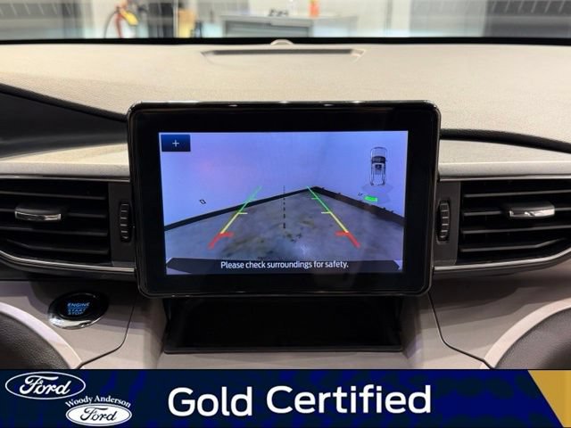 Certified 2024 Ford Explorer XLT w/ Equipment Group 202A RWD image 15