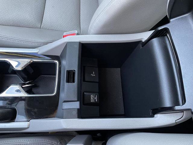 Used 2017 Honda Accord EX-L image 30