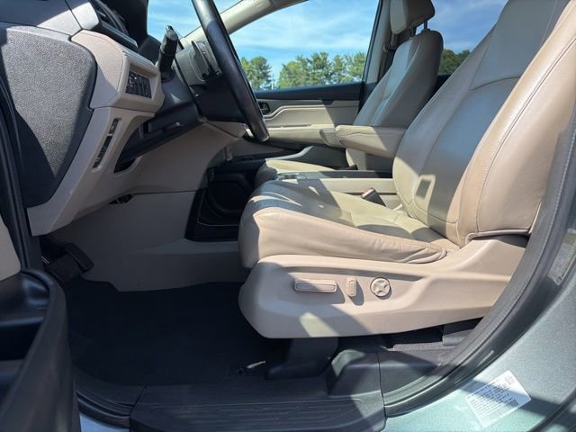 Used 2018 Honda Odyssey EX-L image 15