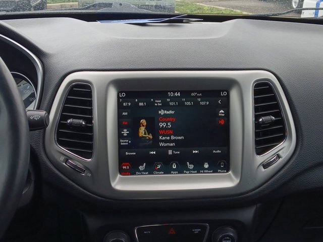 Used 2018 Jeep Compass Latitude w/ Popular Equipment Group FWD image 12