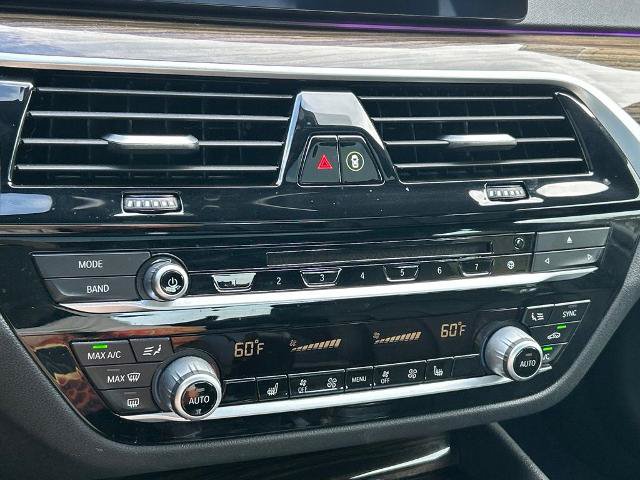 Used 2019 BMW 530i w/ Convenience Package RWD image 37