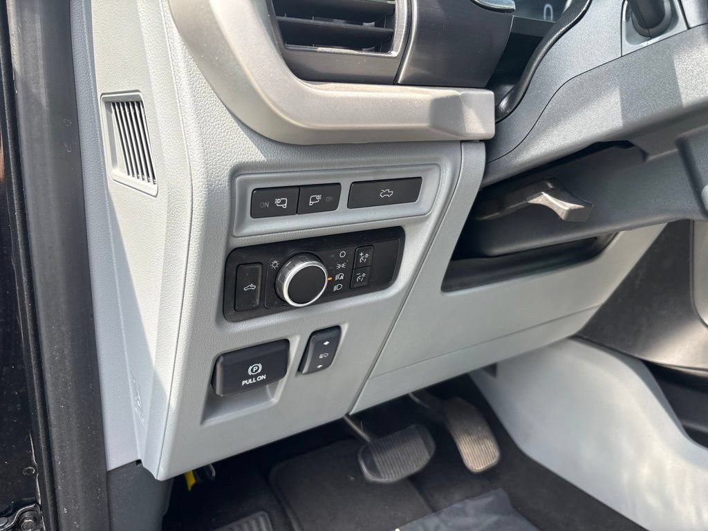 Certified 2023 Ford F150 Lightning XLT AWD/4WD image 16