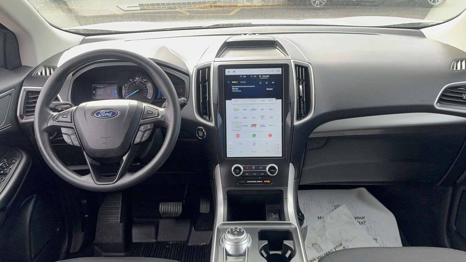 Certified 2024 Ford Edge SE image 12