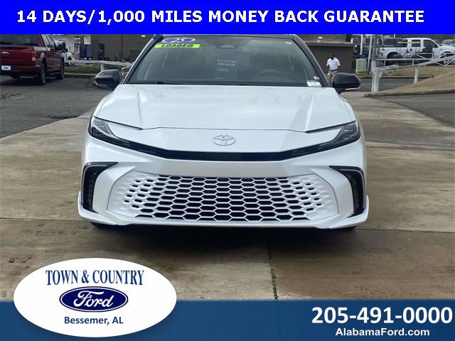 Used 2025 Toyota Camry XSE image 8