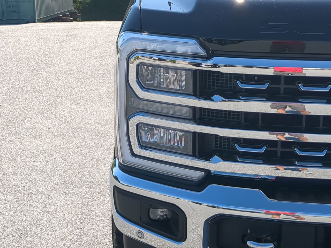 Certified 2024 Ford F350 Lariat w/ Lariat Ultimate Package AWD/4WD image 8