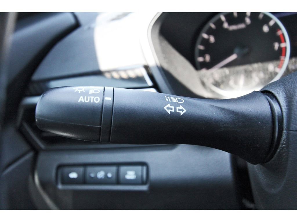 Used 2024 Nissan Altima 2.5 SR w/ SR Premium Package FWD image 21