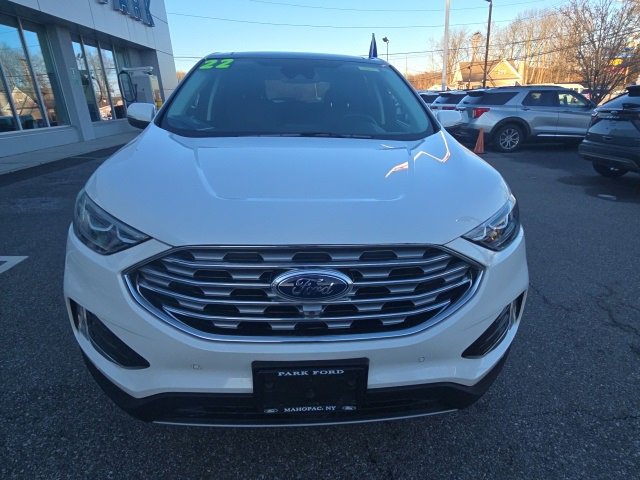Certified 2022 Ford Edge Titanium w/ Equipment Group 301A image 6