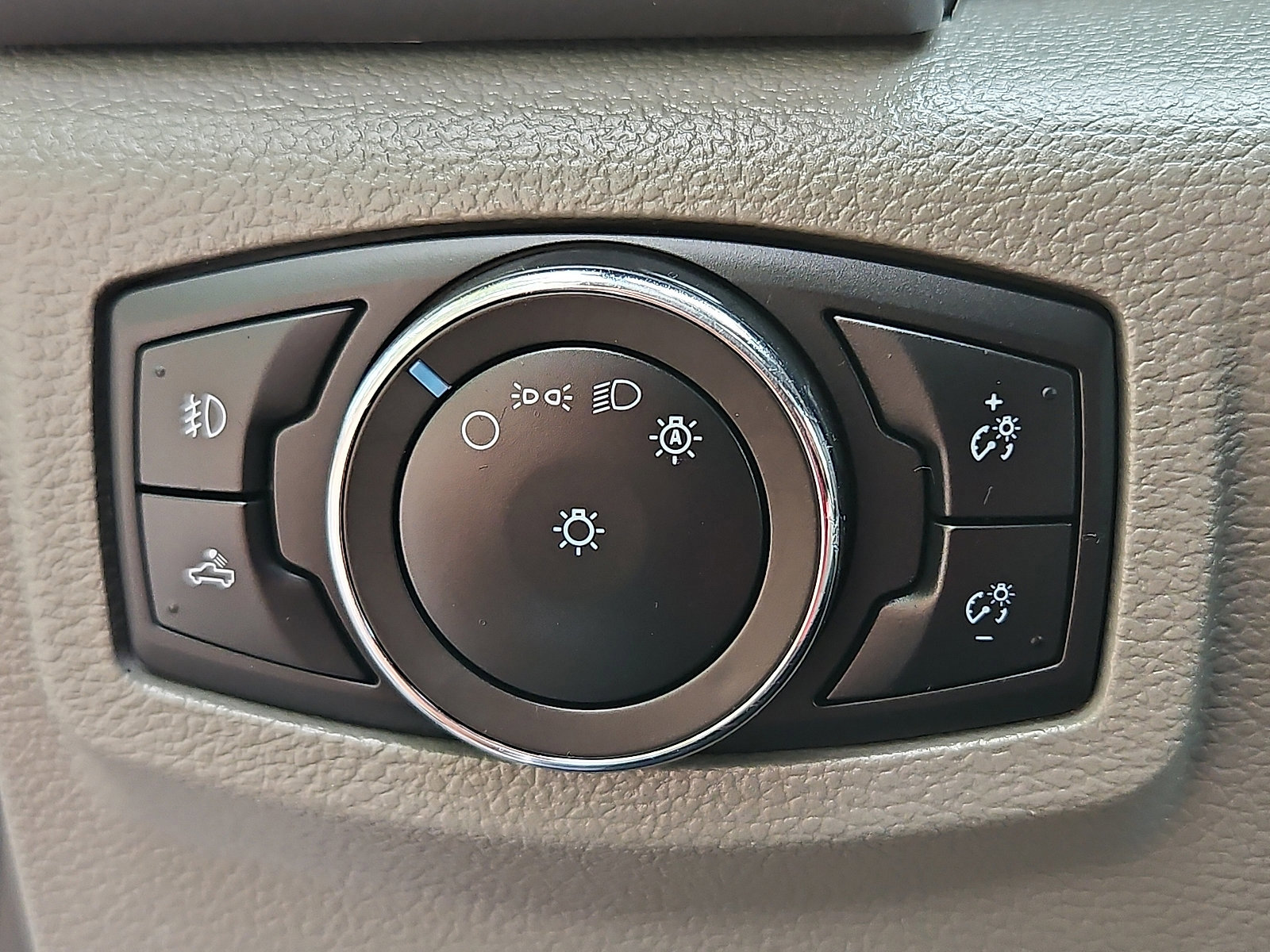 Certified 2022 Ford F350 XLT image 23