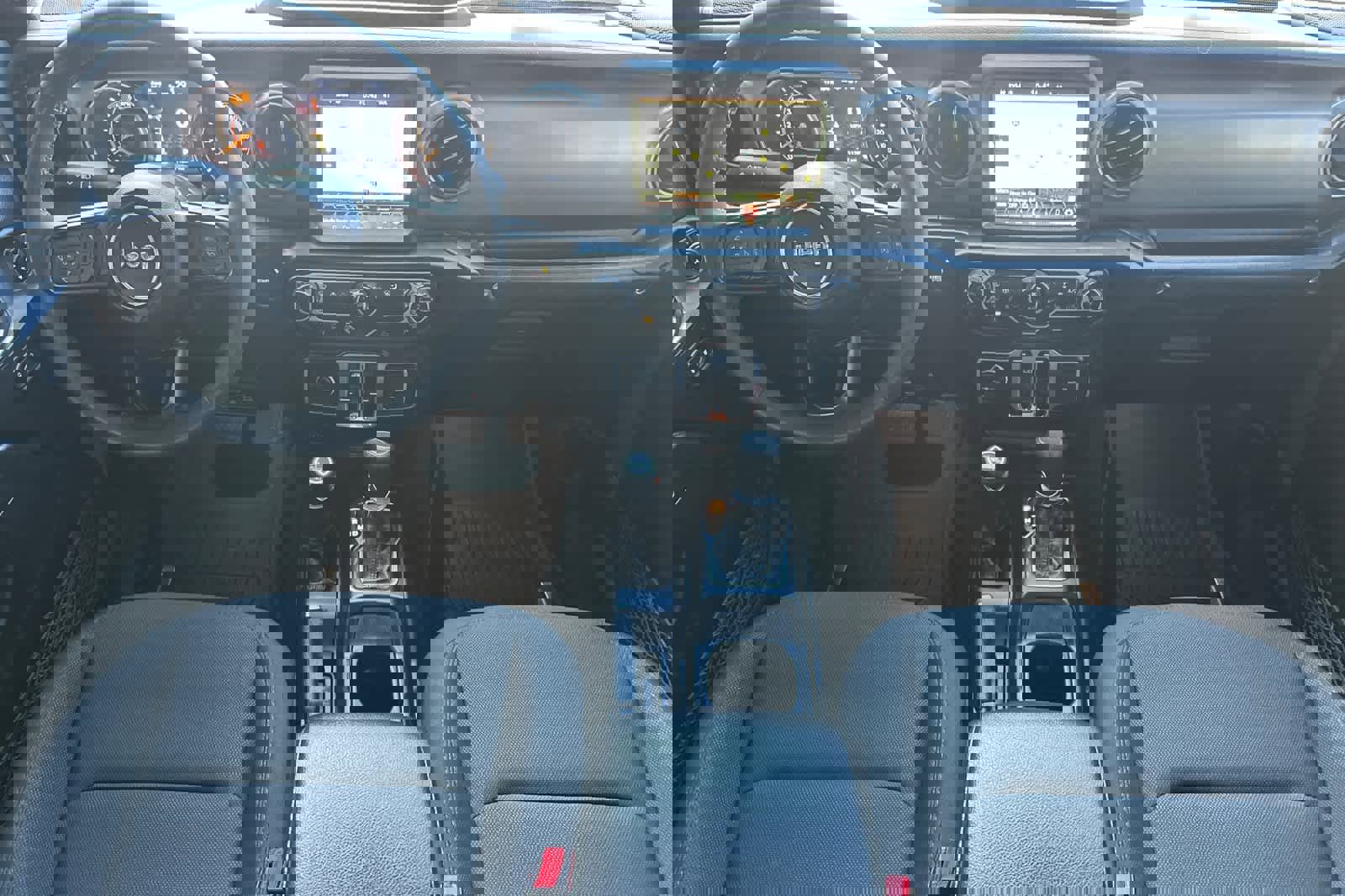 Used 2023 Jeep Gladiator Sport video 3