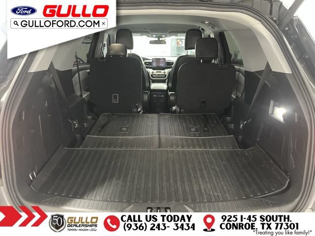 Certified 2023 Ford Explorer XLT w/ Equipment Group 202A RWD image 10