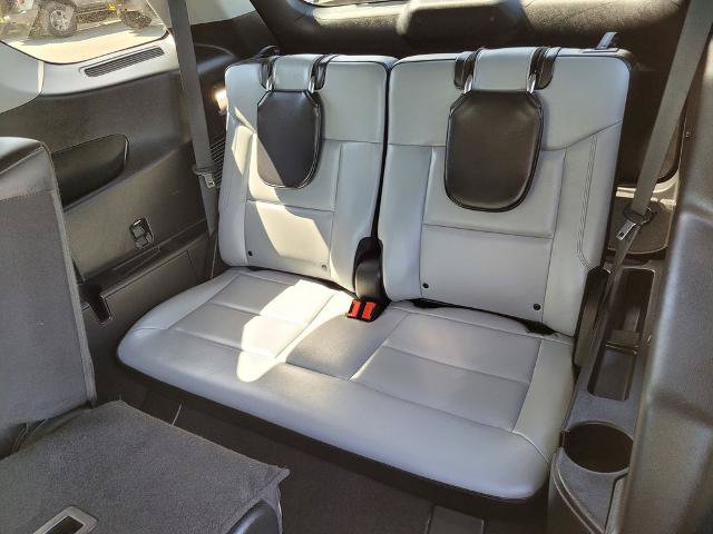 Certified 2021 Ford Explorer XLT w/ Equipment Group 202A RWD image 13