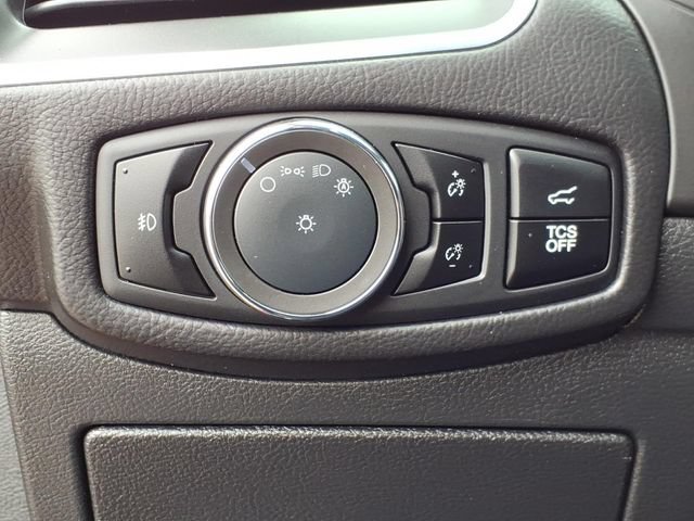 Certified 2024 Ford Edge Titanium AWD/4WD image 18