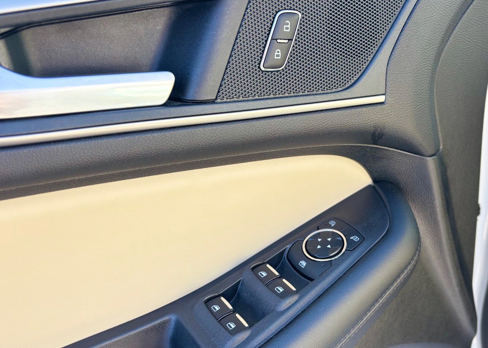 Certified 2024 Ford Edge SEL w/ Convenience Package image 26