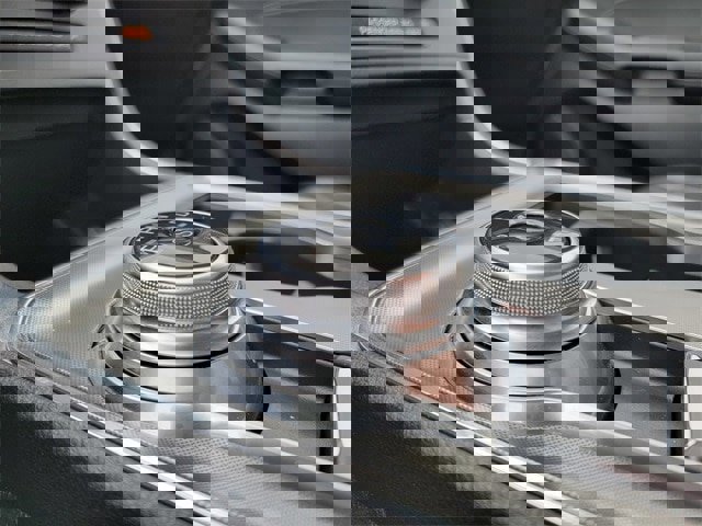 Certified 2022 Ford Edge Titanium image 30