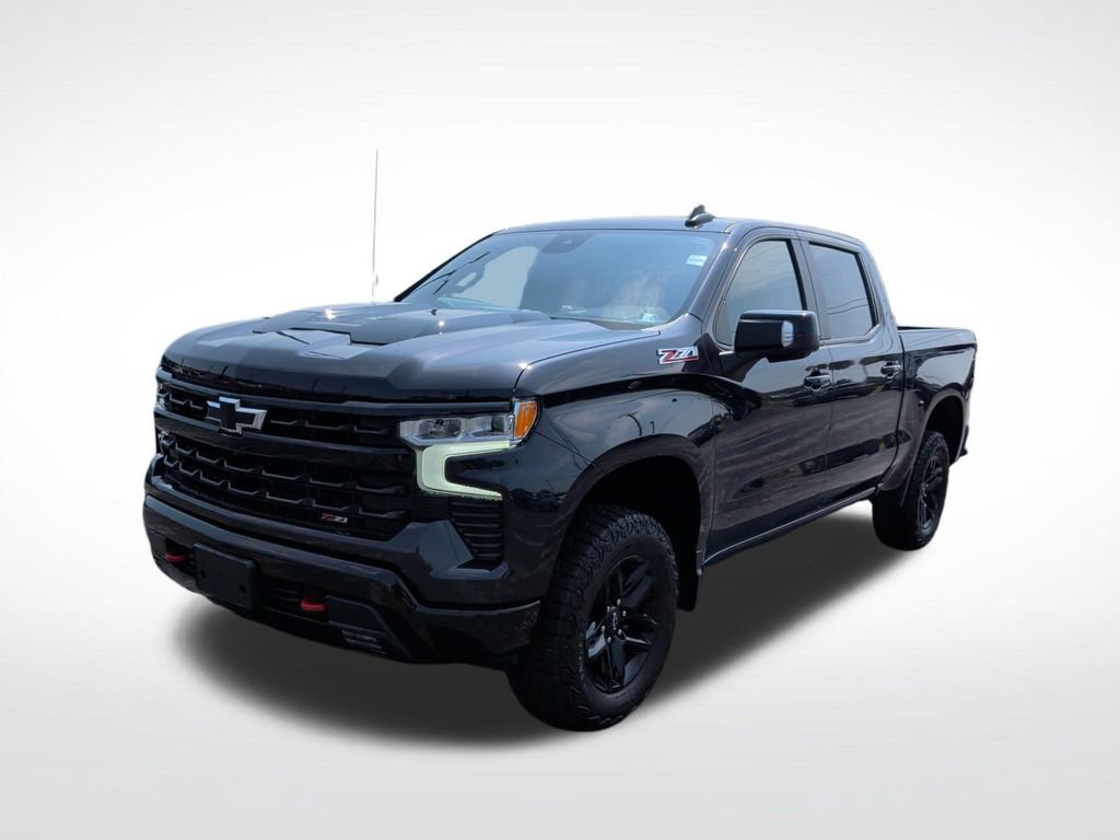Used 2023 Chevrolet Silverado 1500 LT Trail Boss w/ LT Trail Boss Premium Package AWD/4WD video 3