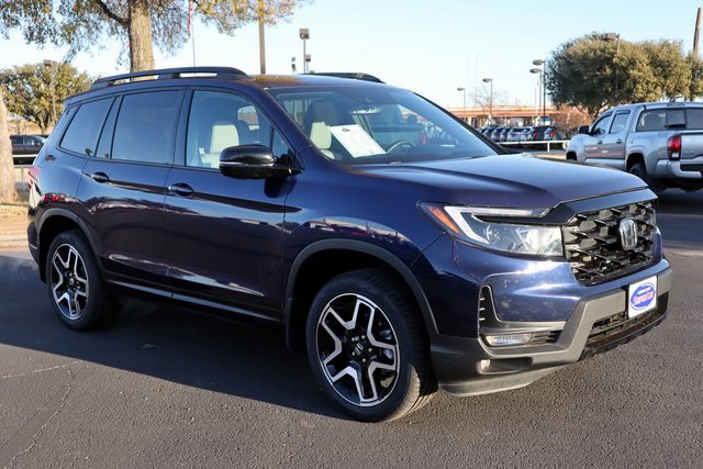 Used 2023 Honda Passport Elite image 12