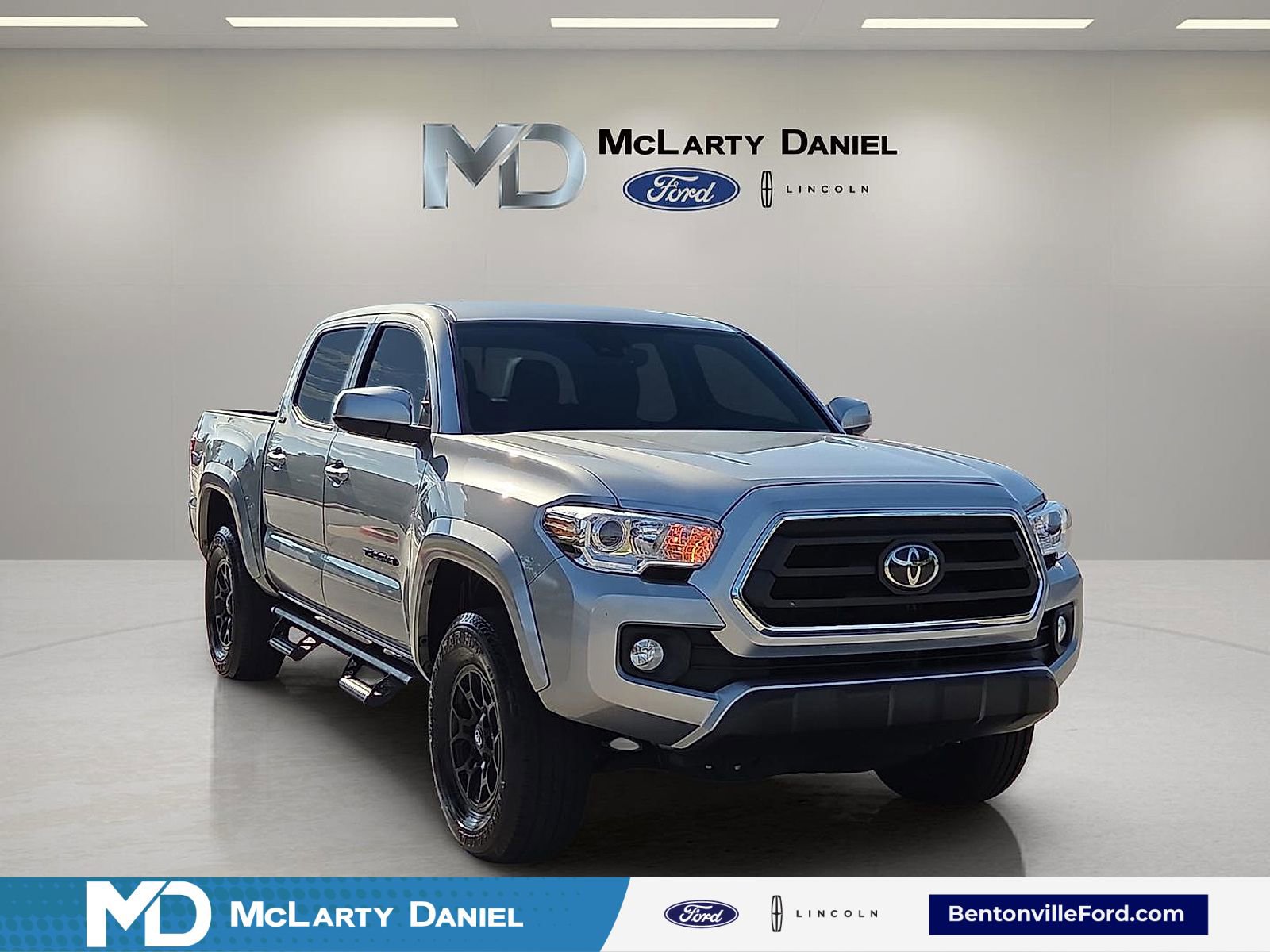 Used 2022 Toyota Tacoma SR5 RWD video 1