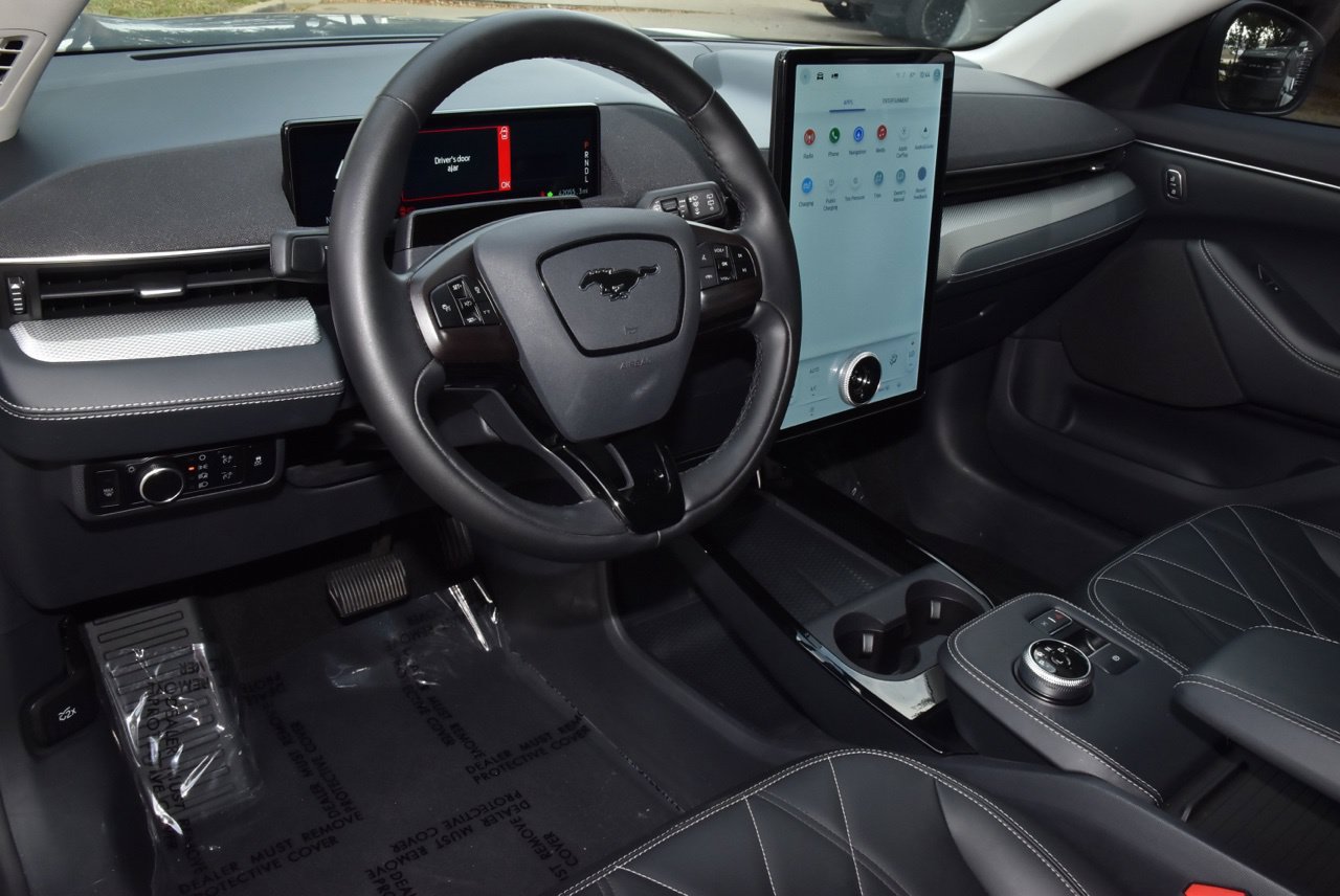Certified 2023 Ford Mustang Mach-E Select RWD image 32