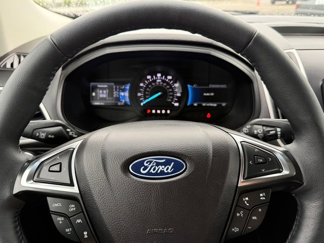 Certified 2024 Ford Edge SEL w/ Convenience Package AWD/4WD image 19
