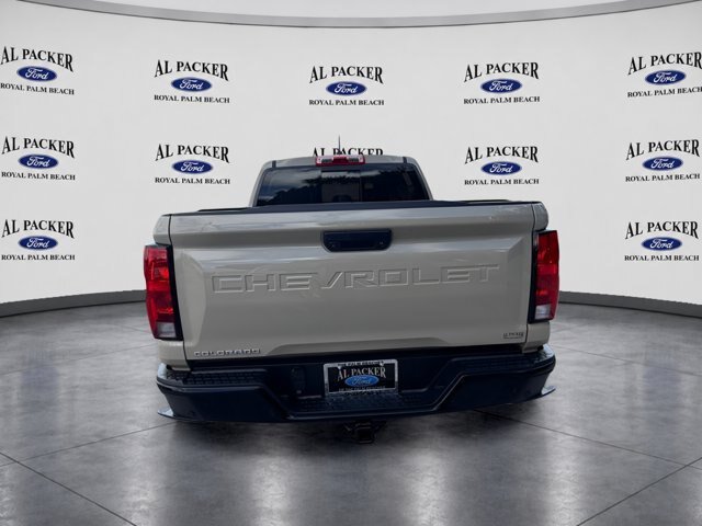 Used 2024 Chevrolet Colorado Trail Boss w/ Technology Package AWD/4WD image 10