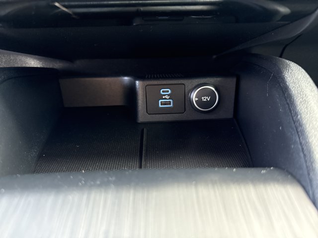 Certified 2021 Ford Escape SE w/ SE Sport Appearance Package FWD image 21
