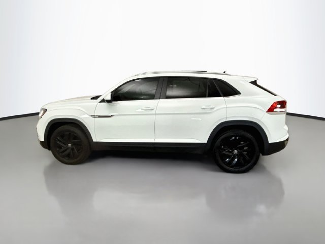 Used 2021 Volkswagen Atlas Cross Sport SE w/ Panoramic Sunroof Package AWD/4WD image 4
