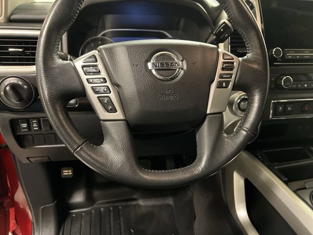 Used 2021 Nissan Titan SV w/ SV Convenience Package AWD/4WD image 9