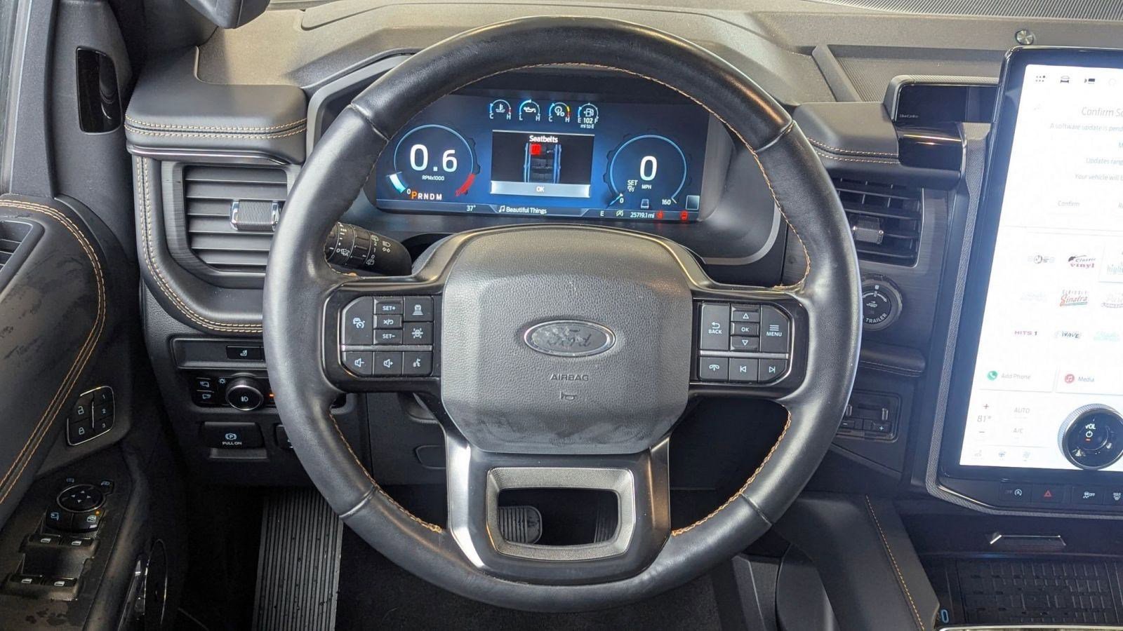 Certified 2024 Ford Expedition Platinum image 15