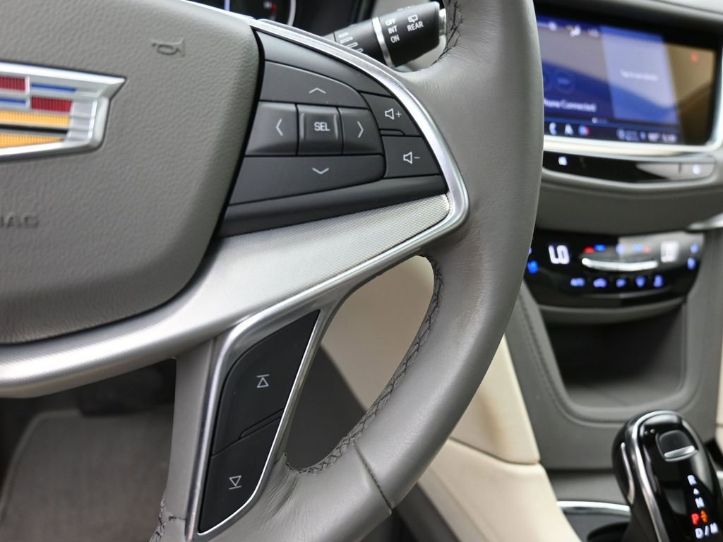 Used 2023 Cadillac XT5 Premium Luxury w/ LPO, Floor Liner Package image 6