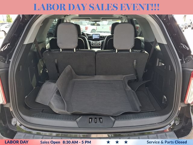 Certified 2023 Ford Explorer XLT w/ Equipment Group 202A AWD/4WD image 31
