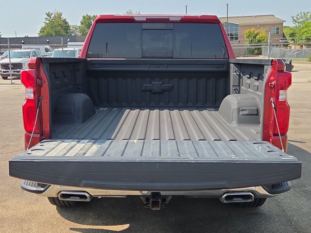 Used 2021 Chevrolet Silverado 1500 LTZ w/ LTZ Premium Package AWD/4WD image 14