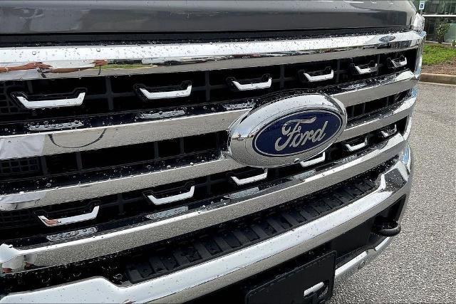 Certified 2024 Ford F250 Lariat w/ Lariat Ultimate Package AWD/4WD image 34