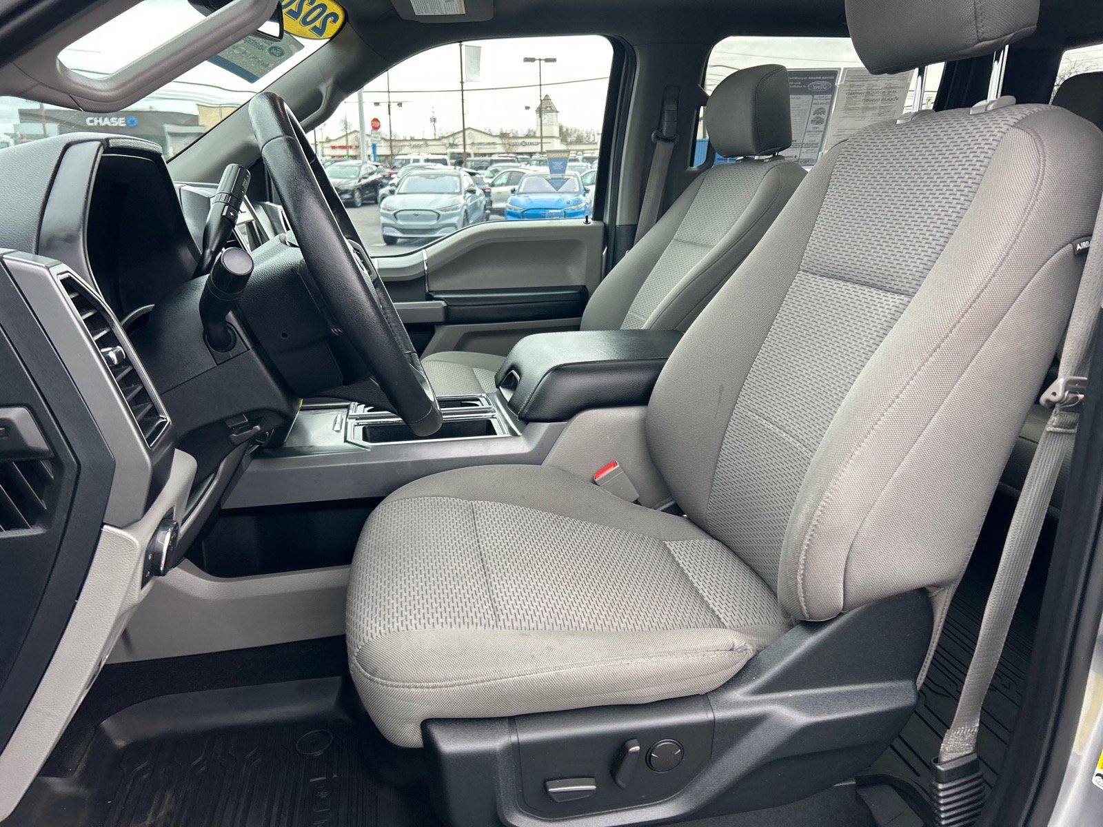 Certified 2020 Ford F150 XLT w/ Equipment Group 302A Luxury image 8