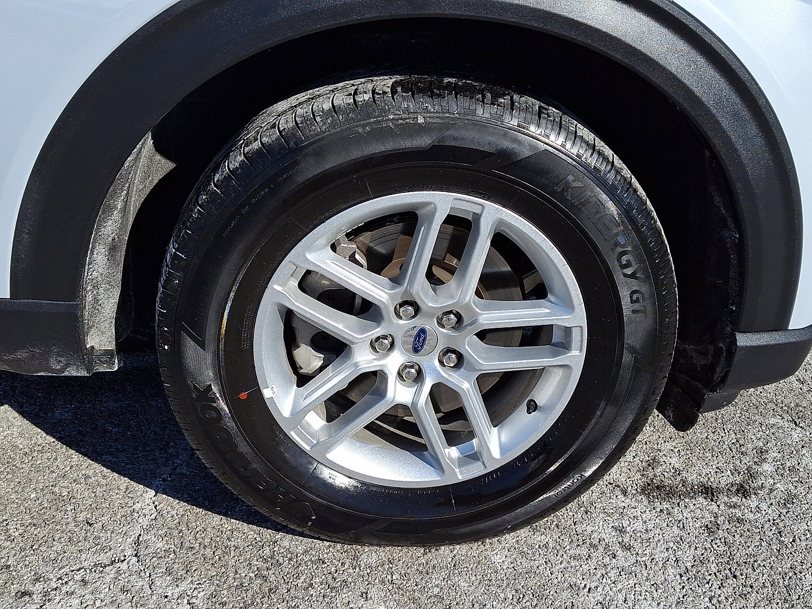 Certified 2025 Ford Explorer Active image 11