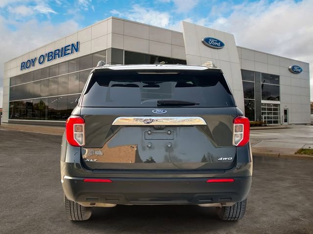 Certified 2023 Ford Explorer XLT image 4