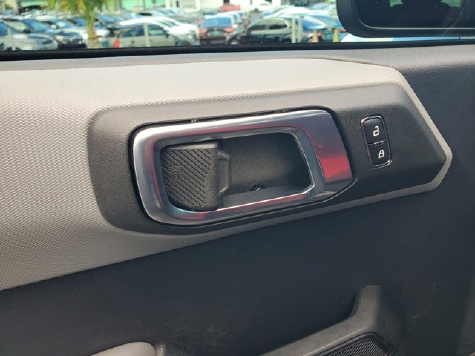 Certified 2023 Ford Bronco Big Bend image 12