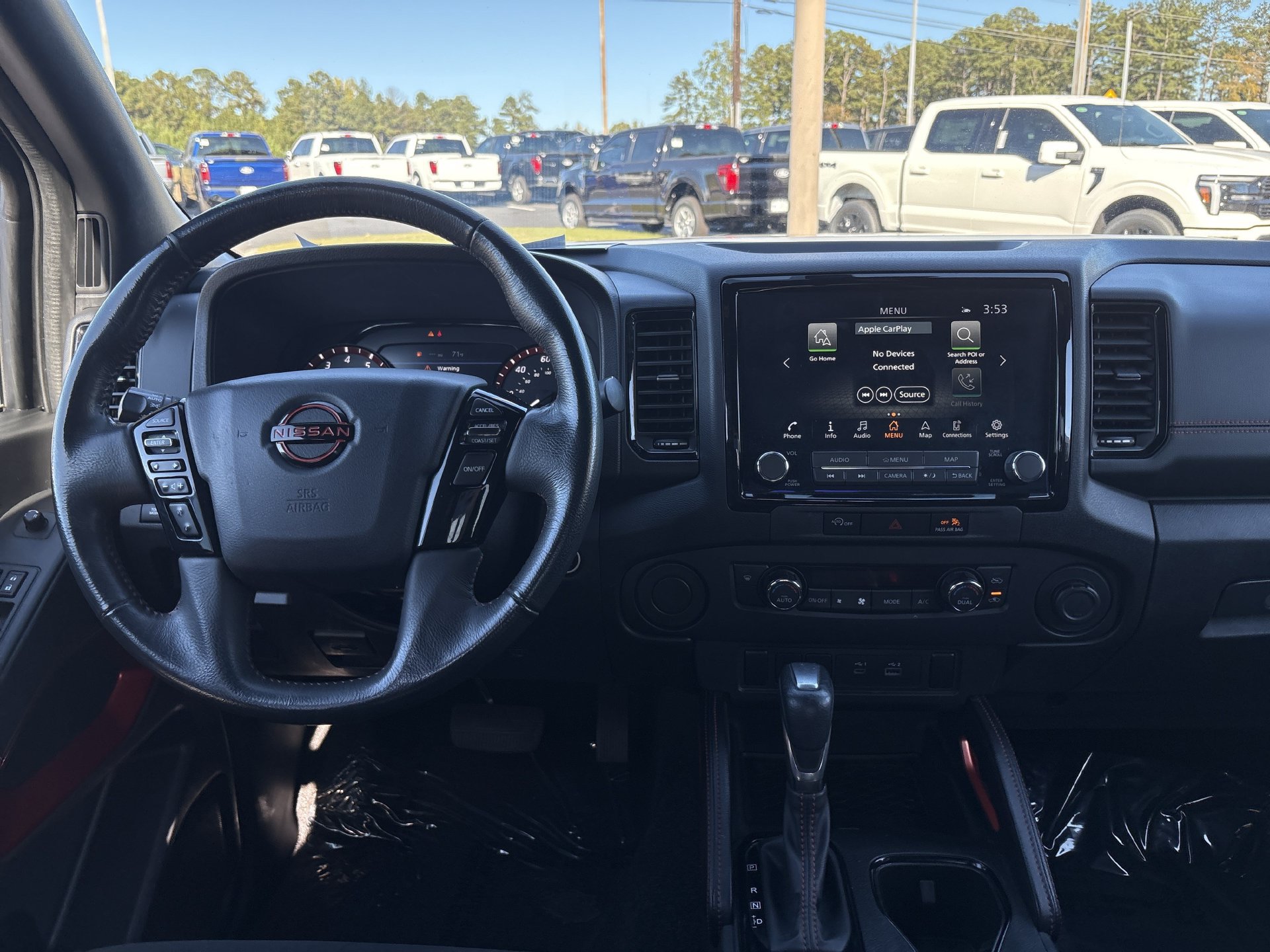 Used 2023 Nissan Frontier Pro-X w/ Tow Package RWD image 3