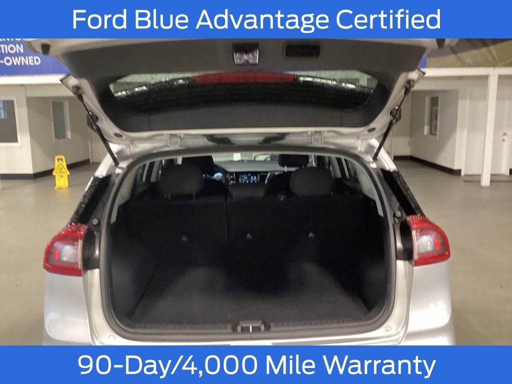 Used 2018 Kia Niro LX image 10