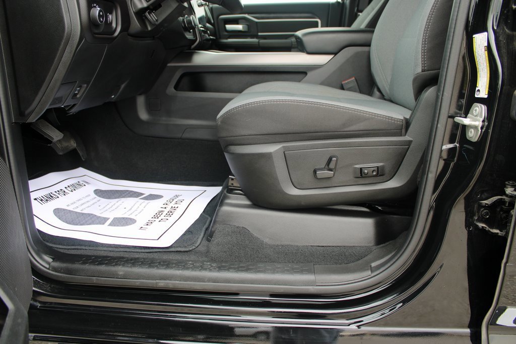 Used 2024 RAM 2500 Big Horn w/ Level 2 Equipment Group image 10