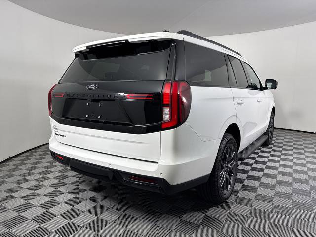 Certified 2026 Ford Expedition Platinum w/ Stealth Appearance Package image 6
