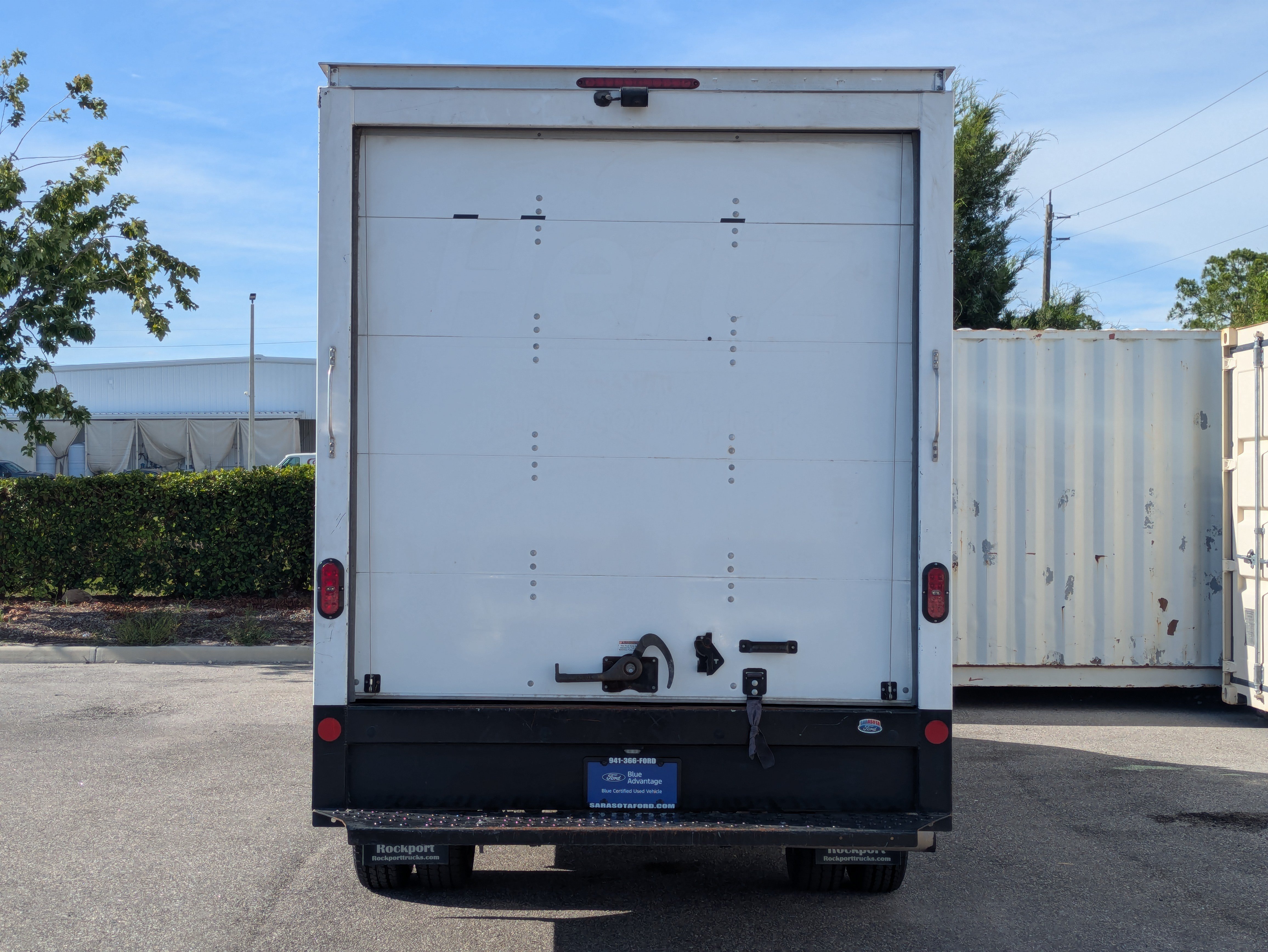 Certified 2023 Ford Transit 350 DRW RWD image 5