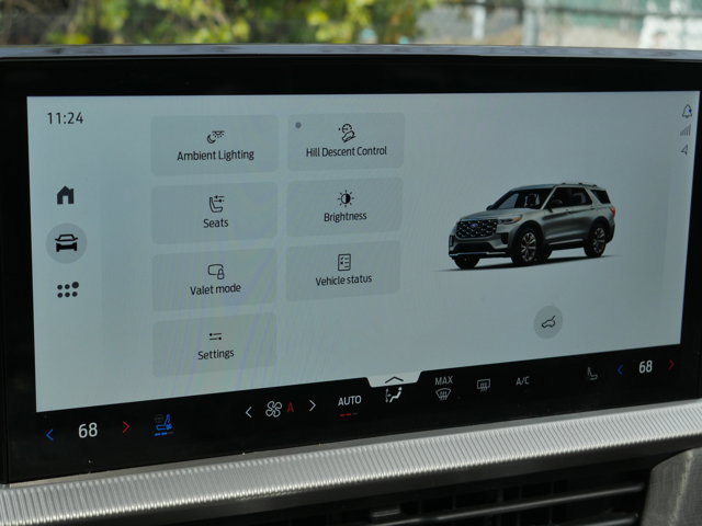 Certified 2025 Ford Explorer Platinum w/ Ultimate Package image 19