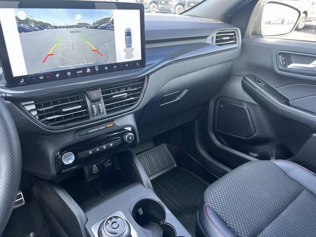 Certified 2024 Ford Escape ST-Line w/ Tech Pack #1 AWD/4WD image 30